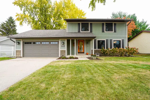 1305 Meadow Ln, Onalaska, WI 54650