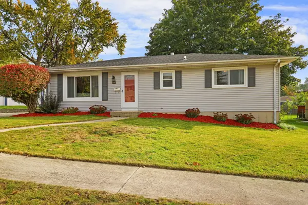 432 Donald Dr, Burlington, WI 53105