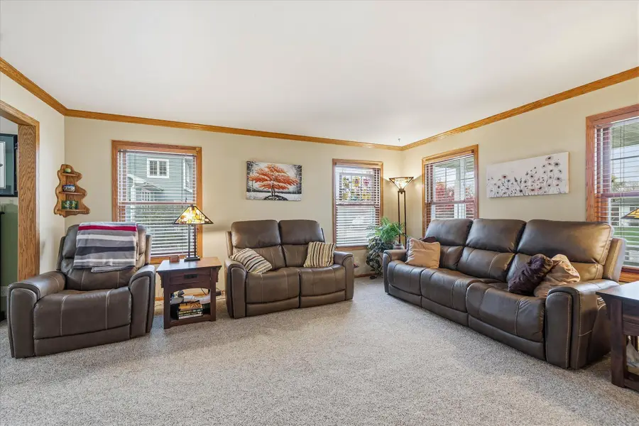 1518 Sandstone Ln, Howards Grove, WI 53083 - #3