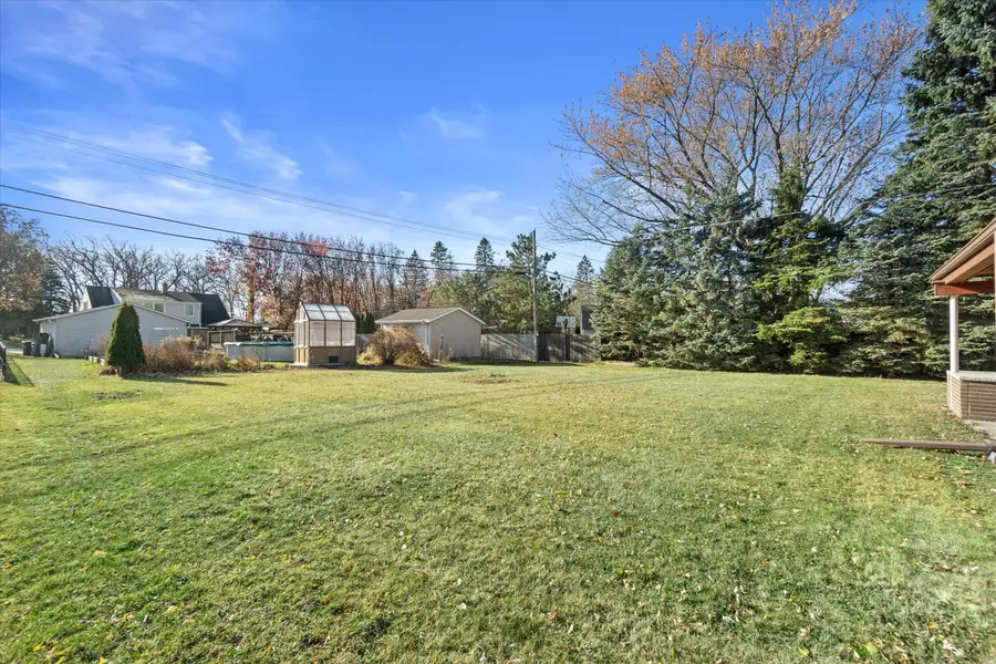 7921 W Whitaker Ave, Greenfield, WI 53220 - #3
