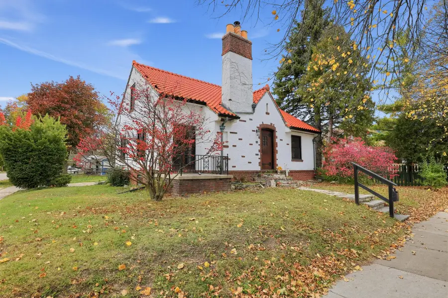 222 N Park Ave, Fond Du Lac, WI 54935 - #3