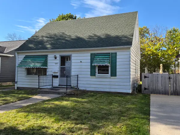 3057 N 74th St, Milwaukee, WI 53210