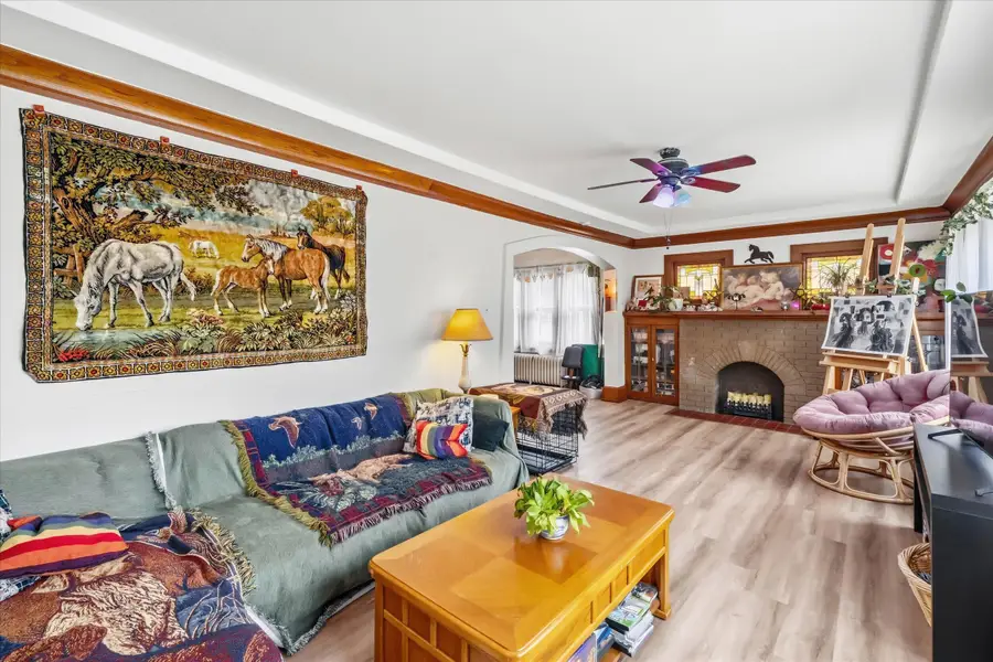 1411 Rawson Ave, South Milwaukee, WI 53172 - #3