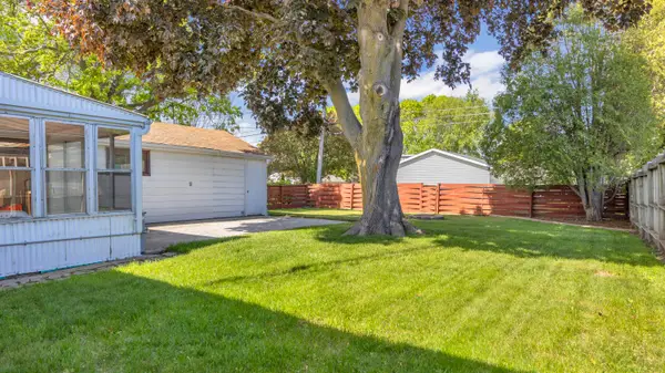 2818 S 14th St, Sheboygan, WI 53081