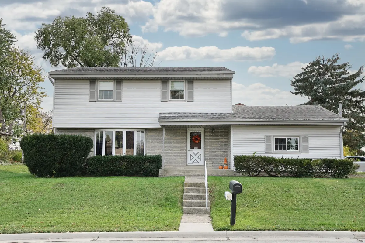 1833 Oak St, South Milwaukee, WI 53172 - #1