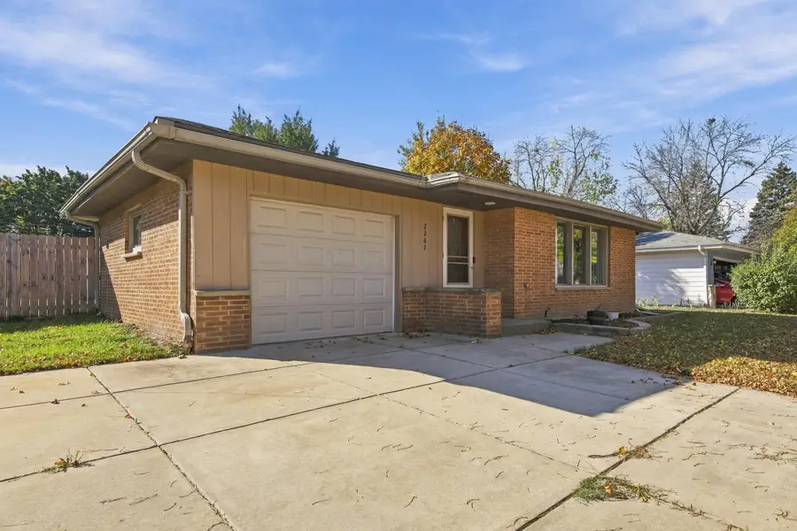 2267 W Grange Ave, Milwaukee, WI 53221 - #3