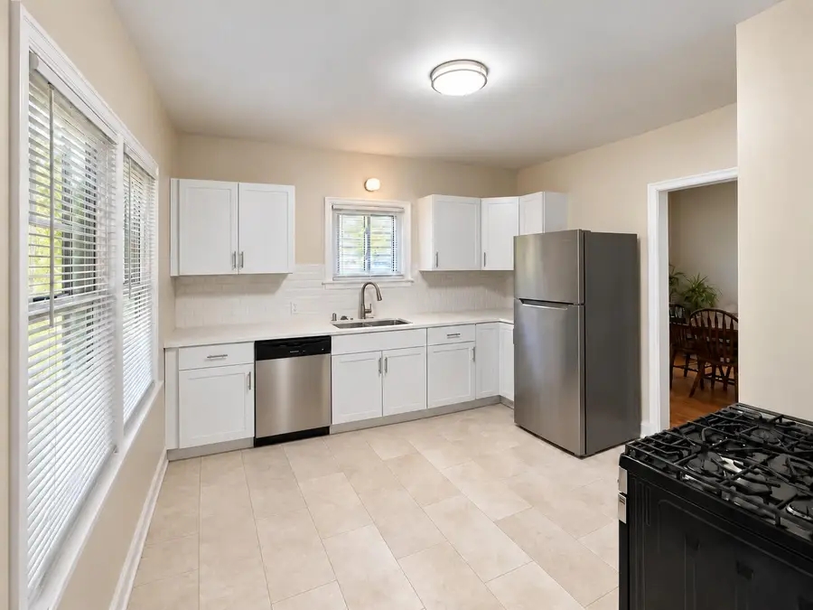 4603 N 24th Pl, Milwaukee, WI 53209 - #2