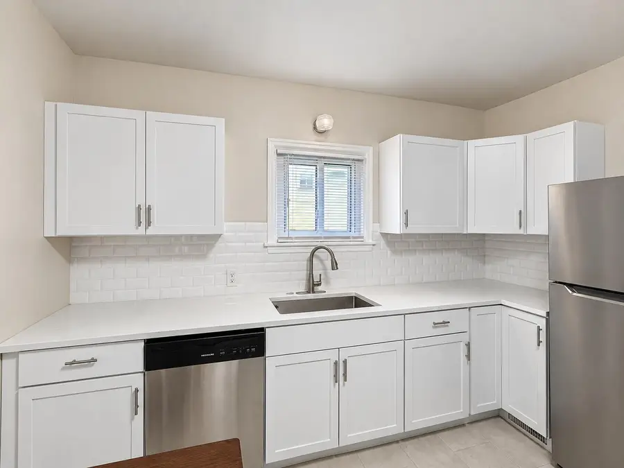 4603 N 24th Pl, Milwaukee, WI 53209 - #3