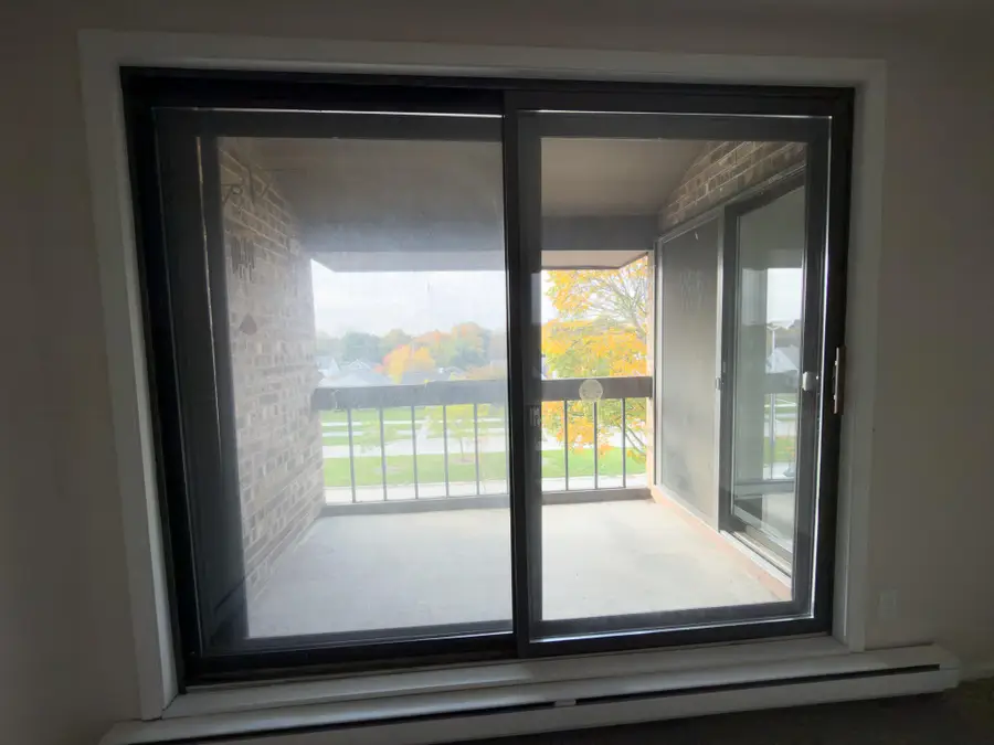 9002 W Lisbon Ave, Milwaukee, WI 53222 - #3