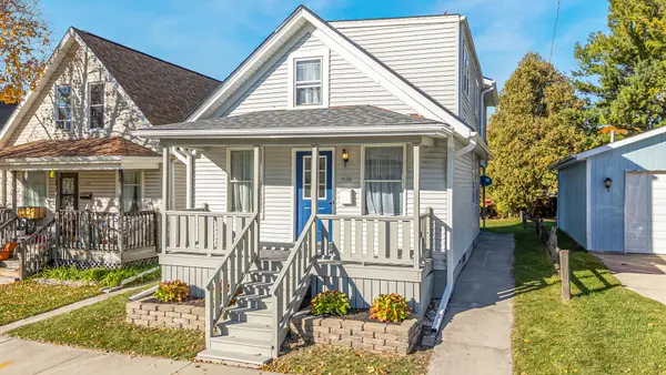 1636 Sibley Ct, Sheboygan, WI 53081