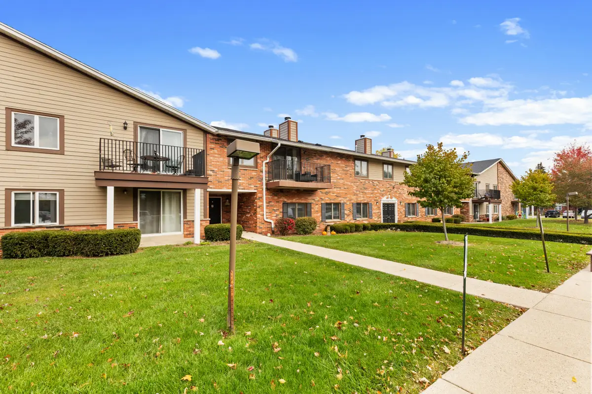 N84W16033 Menomonee Ave, Menomonee Falls, WI 53051 - #1