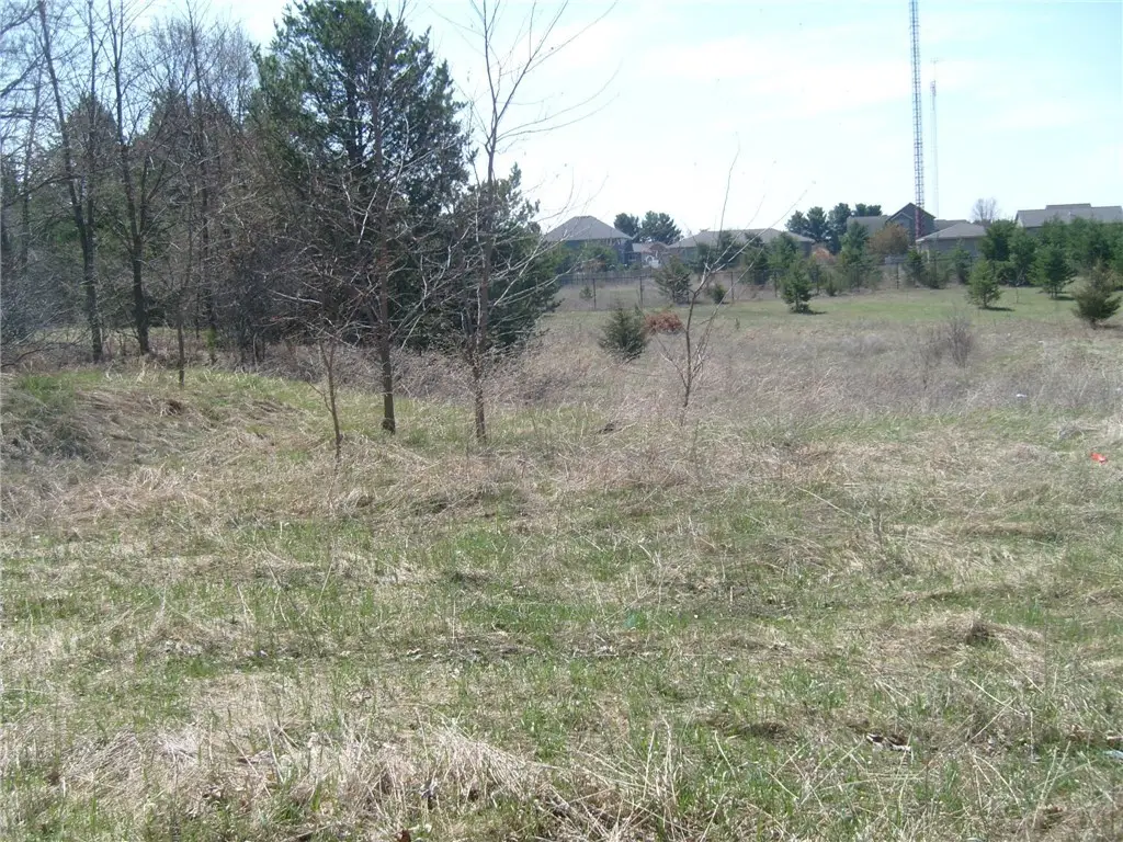 1825 Mitchell Avenue, Eau Claire, WI 54701 - Image #1