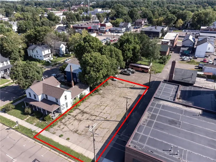 515 Bay Street, Chippewa Falls, WI 54729 - Image #2