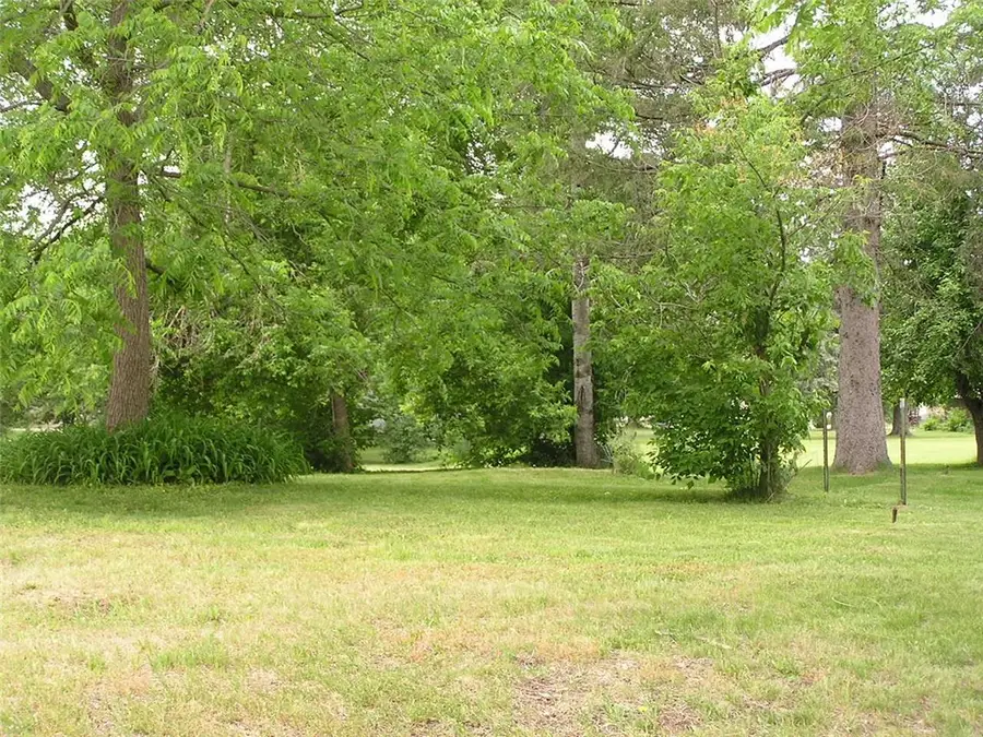 916 E 4th Street S, Ladysmith, WI 54848 - Image #3