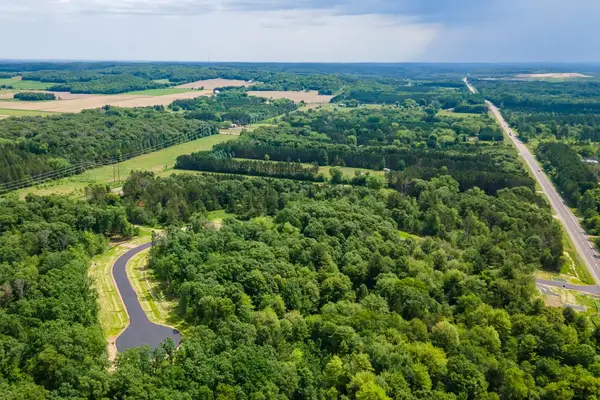 Lot 14 Legacy Drive, Eau Claire, WI 54703