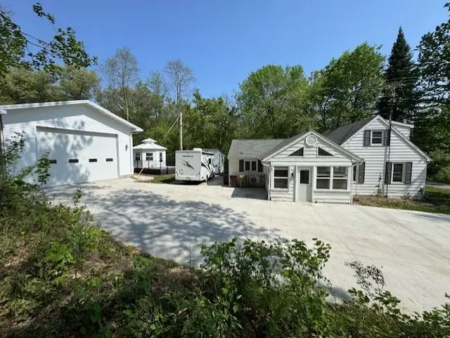 1404 Silver Mine Drive, Eau Claire, WI 54703 - Image #1