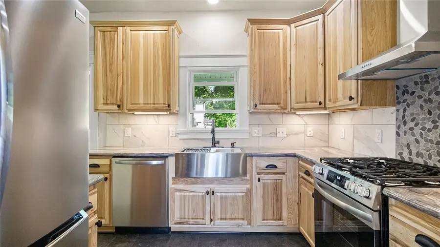 618 E Worden Avenue, Ladysmith, WI 54848 - Image #3