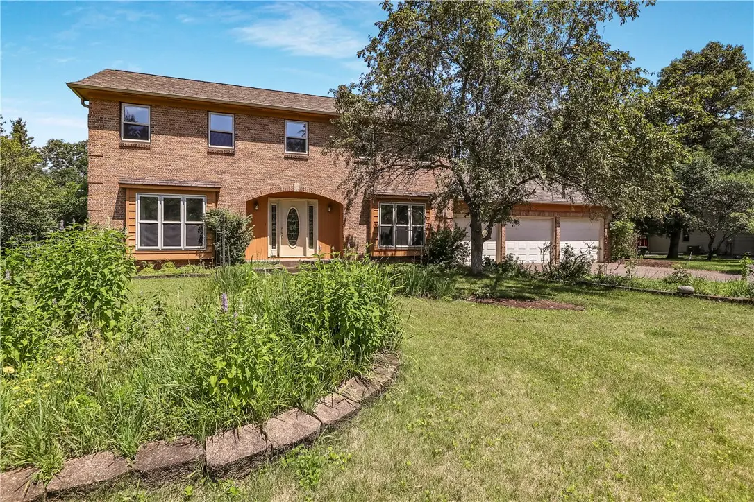 6720 S Shore Drive, Altoona, WI 54720 - #1