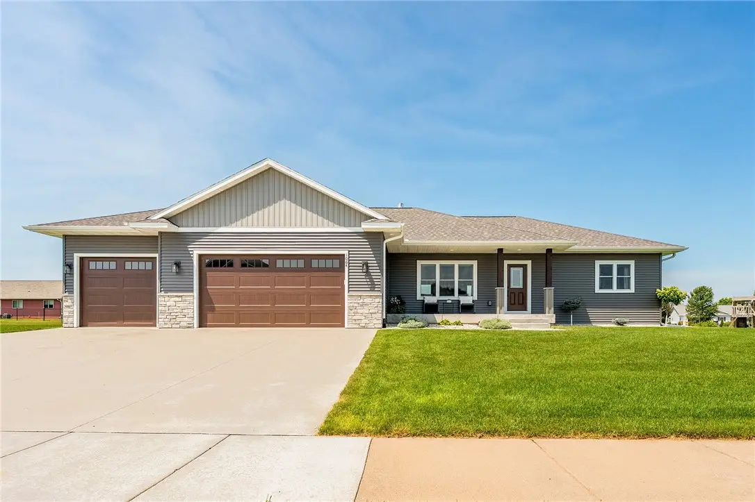 1064 Wissota Green Parkway, Chippewa Falls, WI 54729 - #1