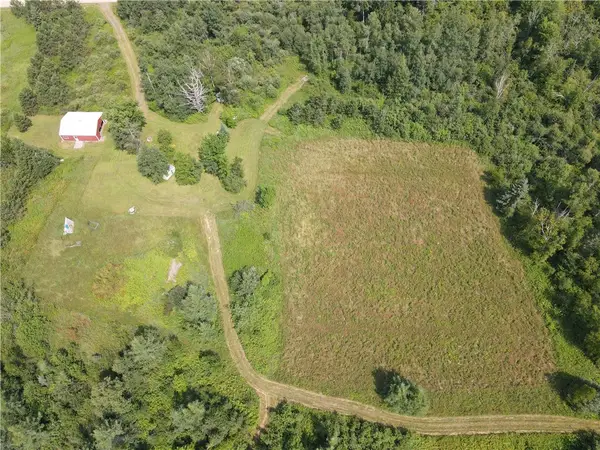 7649 W Hogsback Road, Exeland, WI 54835