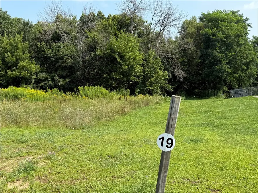 3490 Creek Ridge Drive, Eau Claire, WI 54703 - #2