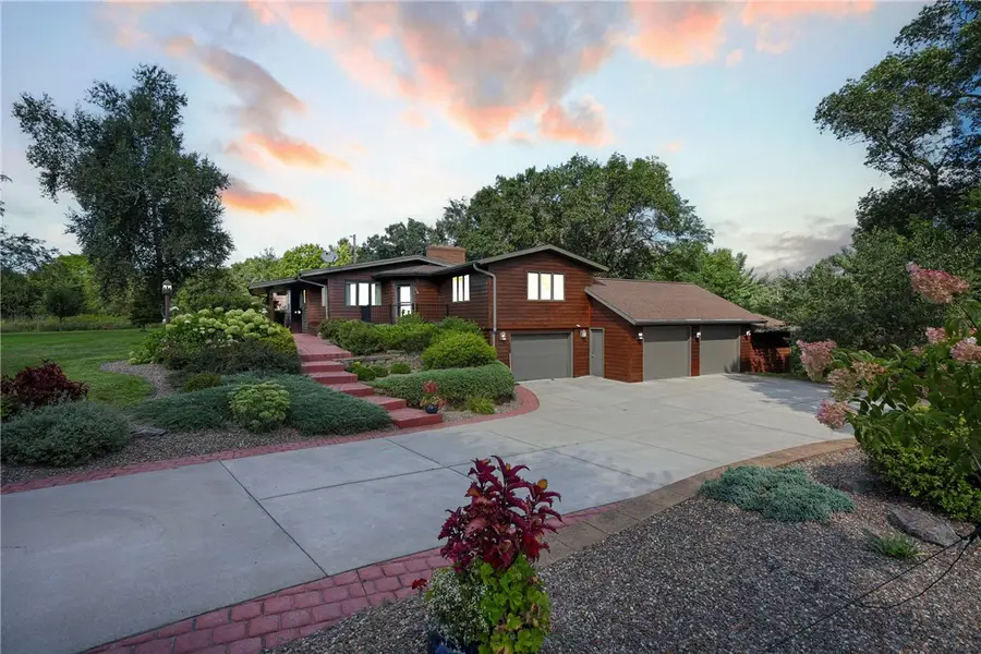 2208 W Menomonie Street, Eau Claire, WI 54703 - Image #2