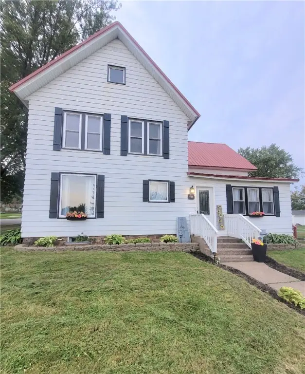 400 Oak Street, Neillsville, WI 54456 - Image #1