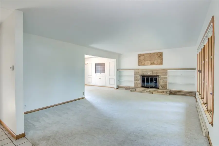 2825 Crestwood Road, Eau Claire, WI 54703 - Image #3