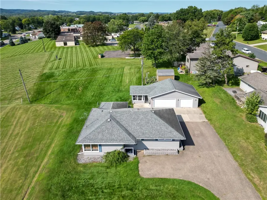 253 Joel Street, Mondovi, WI 54755 - Image #3