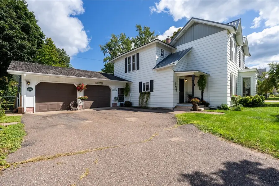 334 W Grand Avenue, Chippewa Falls, WI 54729 - Image #3