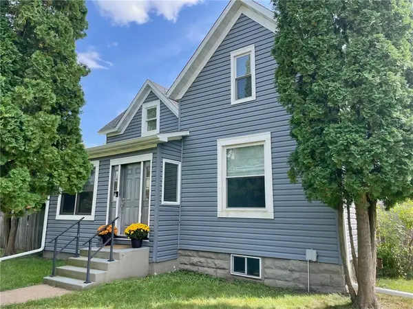 422 12th Avenue W #1, Menomonie, WI 54751