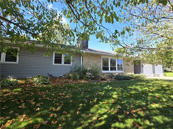 432 S Wisconsin Avenue, Rice Lake, WI 54868