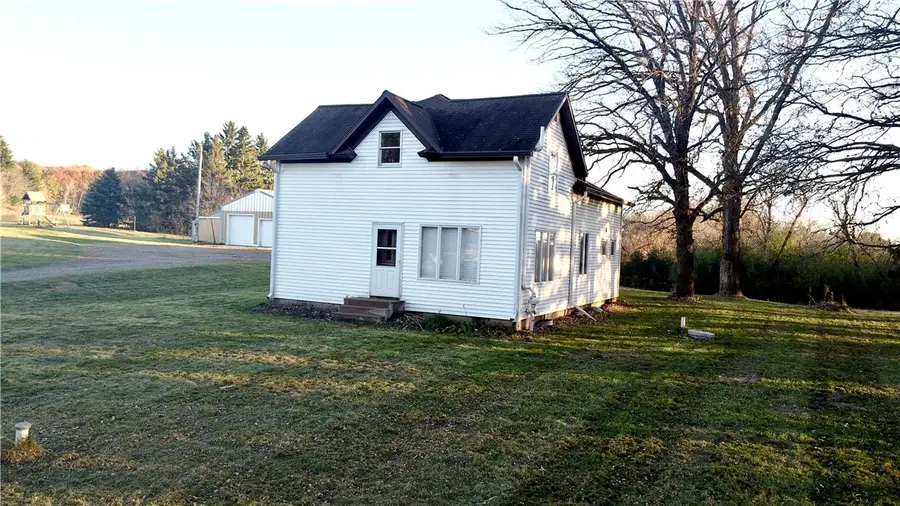 1681 4 1/2 Avenue, Hillsdale, WI 54733 - Image #2