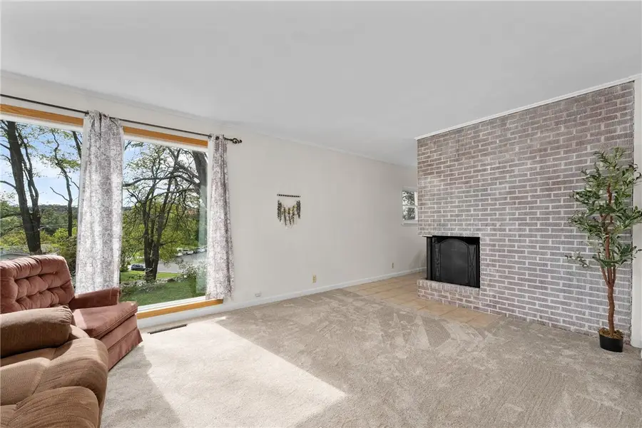 731 Robert Road, Durand, WI 54736 - Image #2