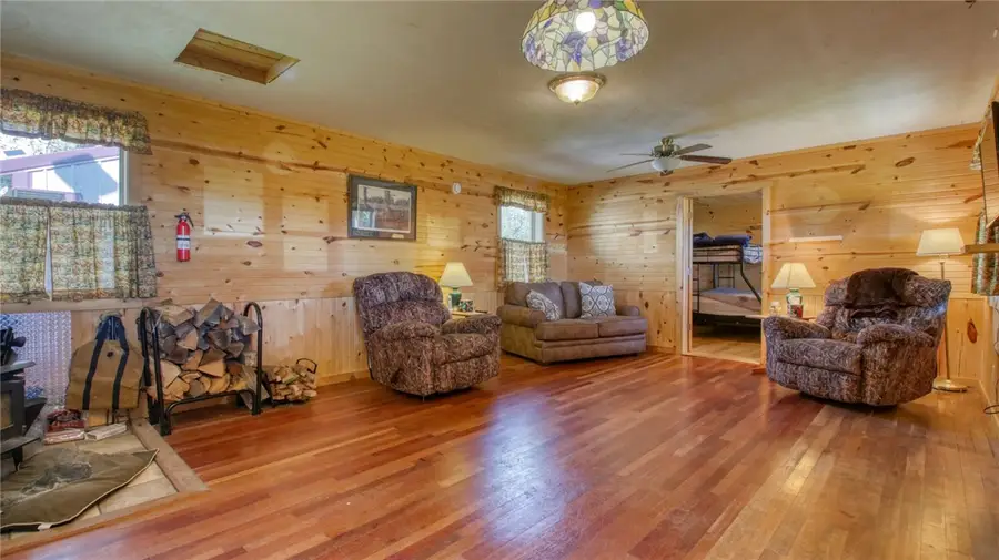 W16396 County Rd C, Taylor, WI 54659 - Image #3