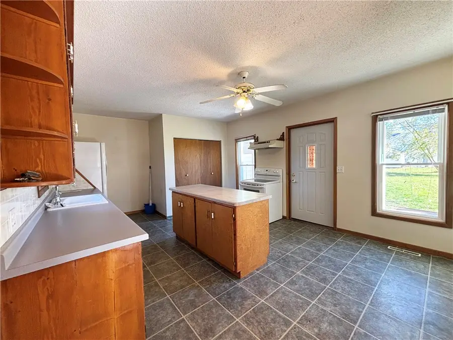 331 Phipps Avenue, Rice Lake, WI 54868 - Image #3