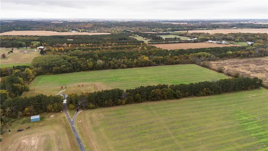 1290 Pleasant Hill Road, Eau Claire, WI 54703 - Image #3