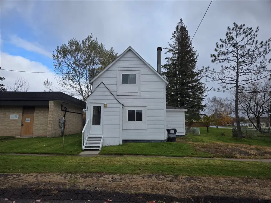 108 N 3rd Street, Butternut, WI 54514 - Image #2