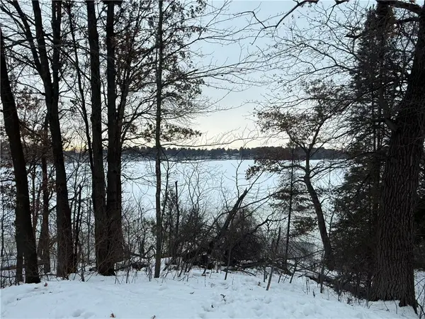 xxx 73rd Avenue, Chippewa Falls, WI 54729