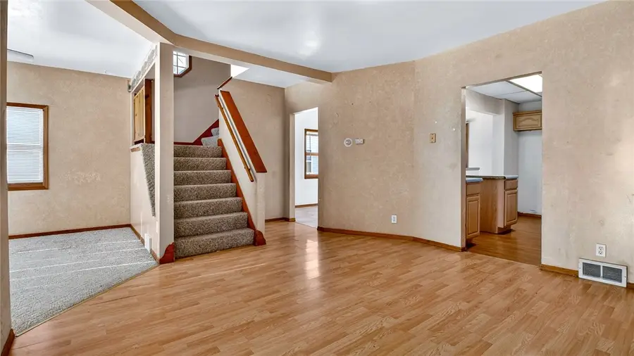 623 E Miner Avenue, Ladysmith, WI 54848 - Image #3