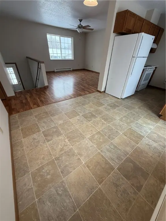 915 28th Avenue N, Menomonie, WI 54751 - Image #3