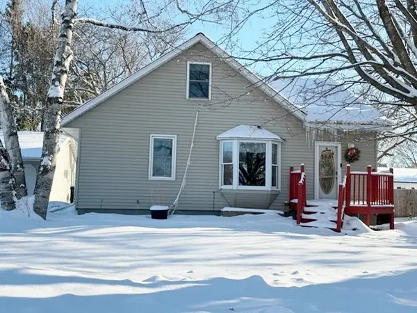 510 S 4th Street, Luck, WI 54853