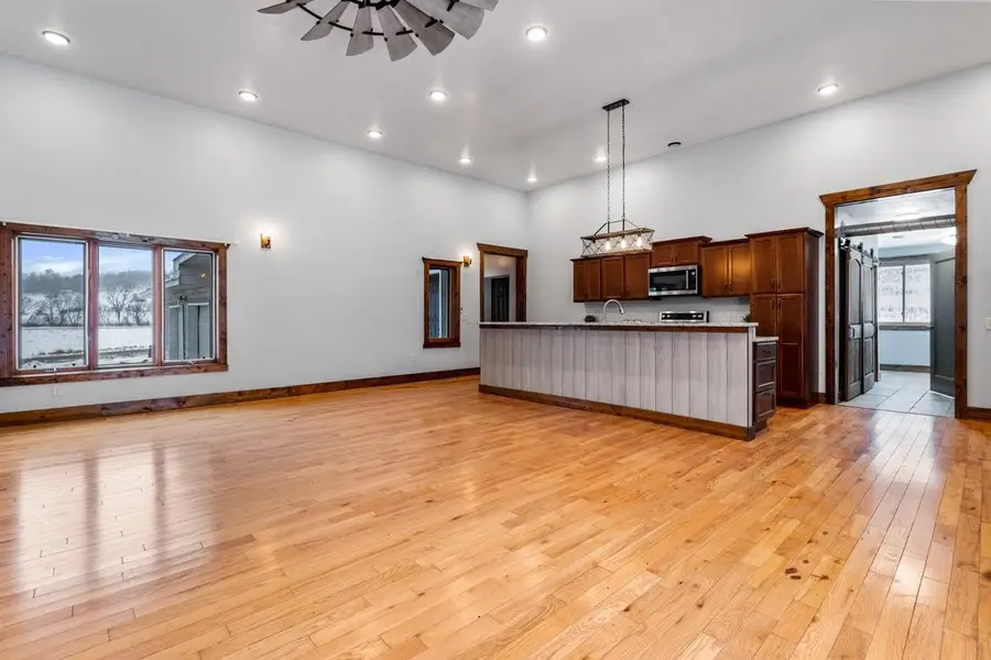 N26152 County Road T, Ettrick, WI 54627 - Image #2