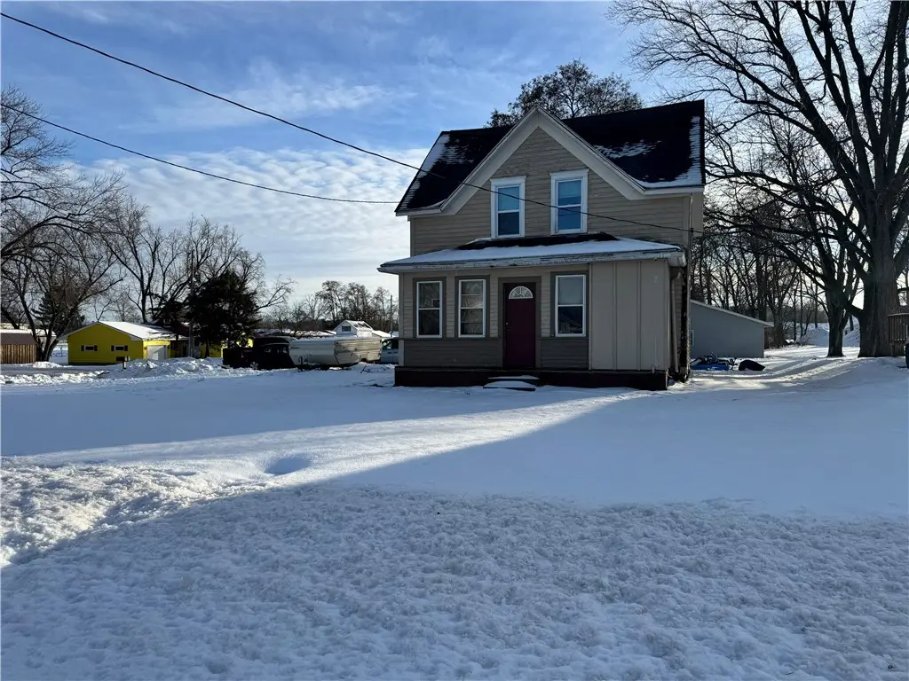 26351 W Mondovi Street #2, Eleva, WI 54738 - Image #1