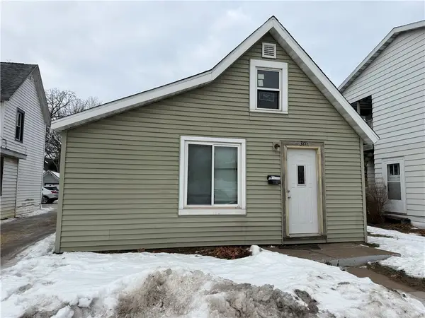 1307 Broadway Street S, Menomonie, WI 54751