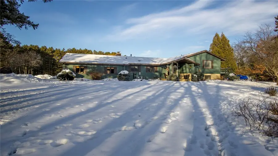 809 High Street, Colfax, WI 54730 - Image #3