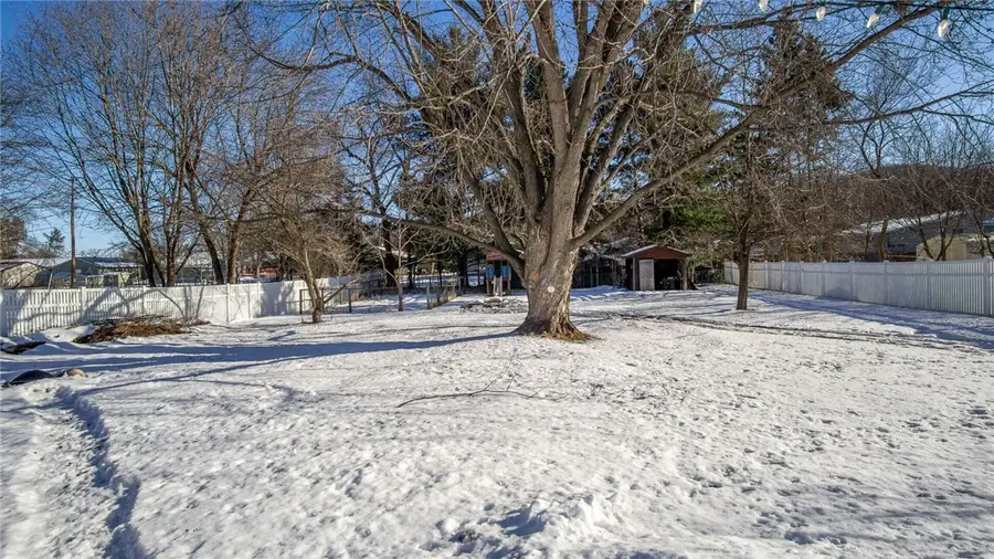 3319 Eastlawn Street, Eau Claire, WI 54703 - Image #2