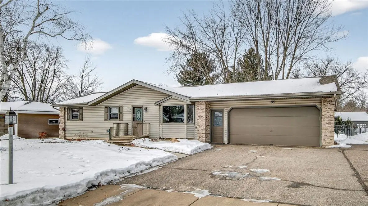 3352 Mcivor Street, Eau Claire, WI 54701 - Image #1