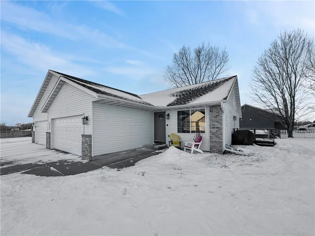 2515 Ridgewood Street, Menomonie, WI 54751 - Image #1
