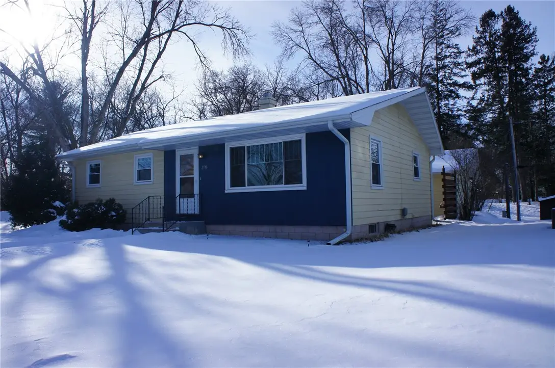2718 5th Street, Eau Claire, WI 54703 - Image #1